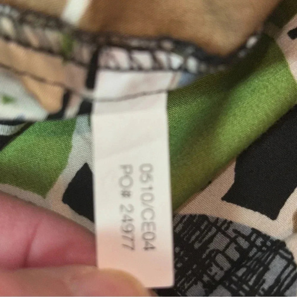 Cooke Street Honolulu Men's Short Sleeve Button Up Hawaiian Aloha Shirt Medium - Picture 11 of 11